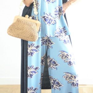 Conjunto estampado camiseta y pantalón Rosaura color 2