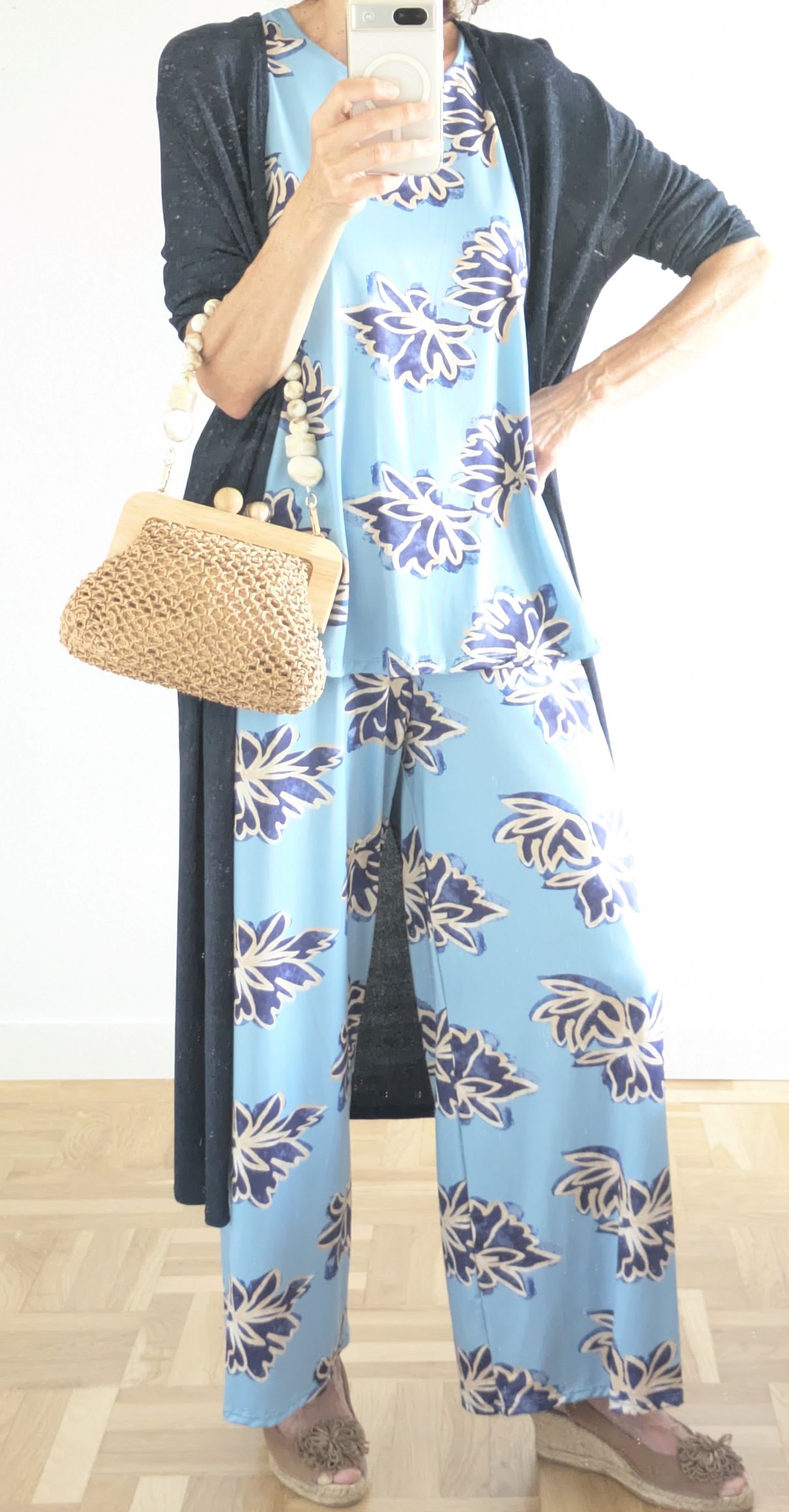 Conjunto estampado camiseta y pantalón Rosaura color 2