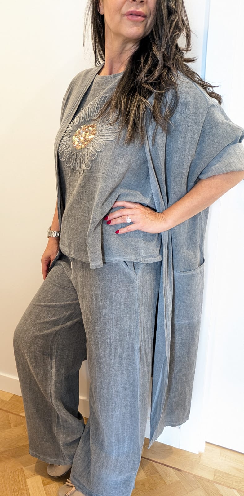 Conjunto Flor Color Gris